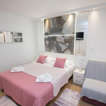Luxury Studio Apartment Honeymoon Split Luaran gambar
