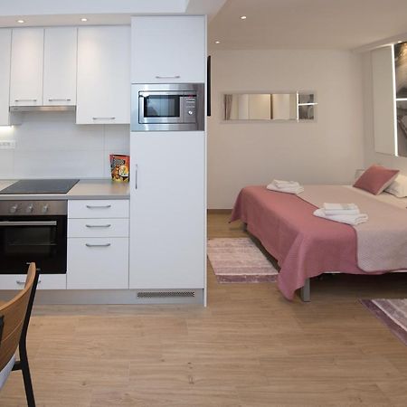 Luxury Studio Apartment Honeymoon Split Luaran gambar
