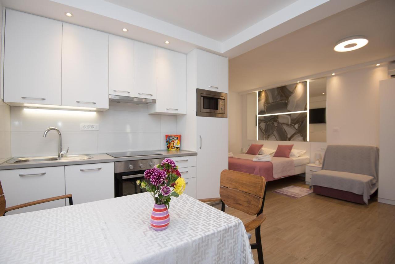Luxury Studio Apartment Honeymoon Split Luaran gambar