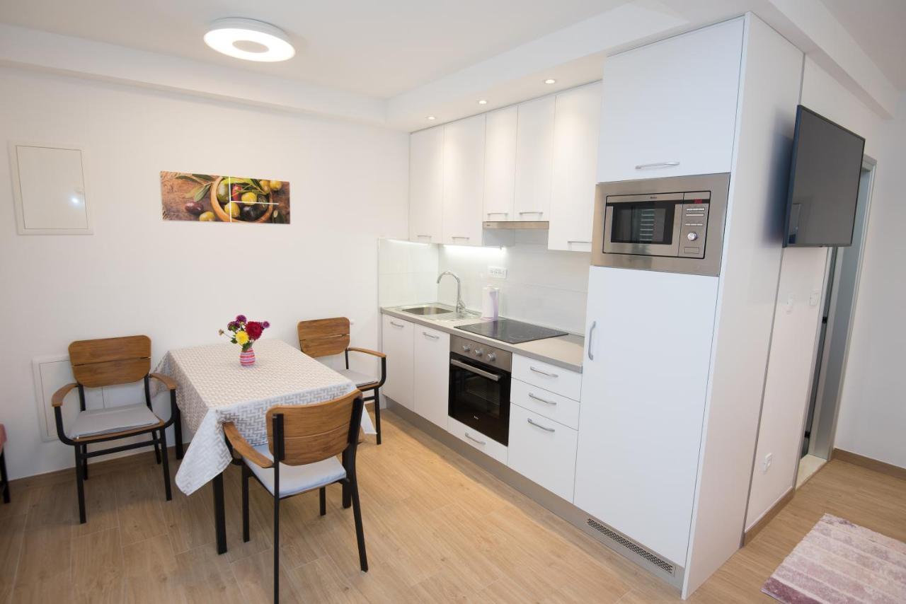 Luxury Studio Apartment Honeymoon Split Luaran gambar