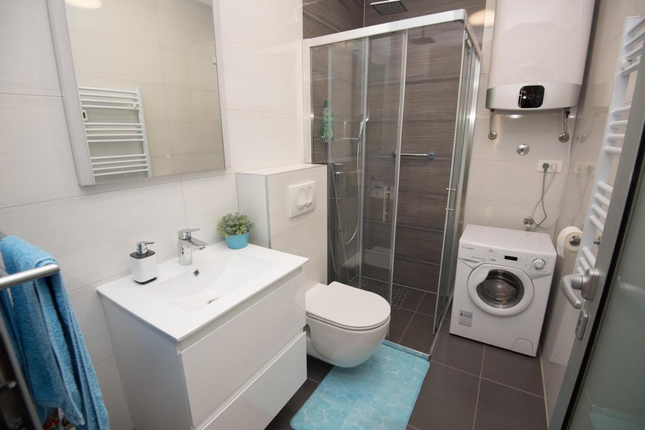 Luxury Studio Apartment Honeymoon Split Luaran gambar